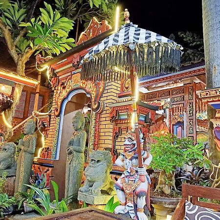 Lovina Binaria Museum Hotel מראה חיצוני תמונה