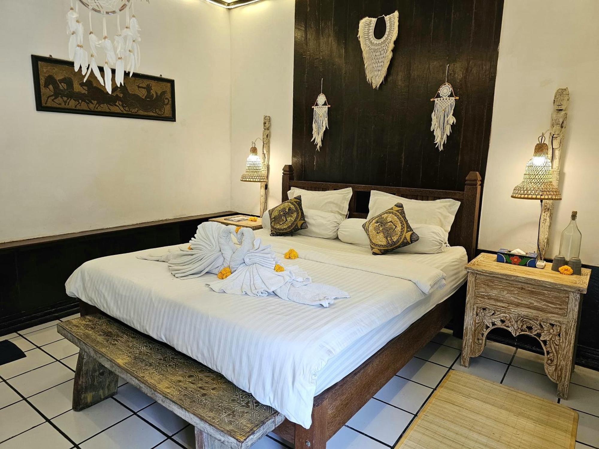 Lovina Binaria Museum Hotel מראה חיצוני תמונה