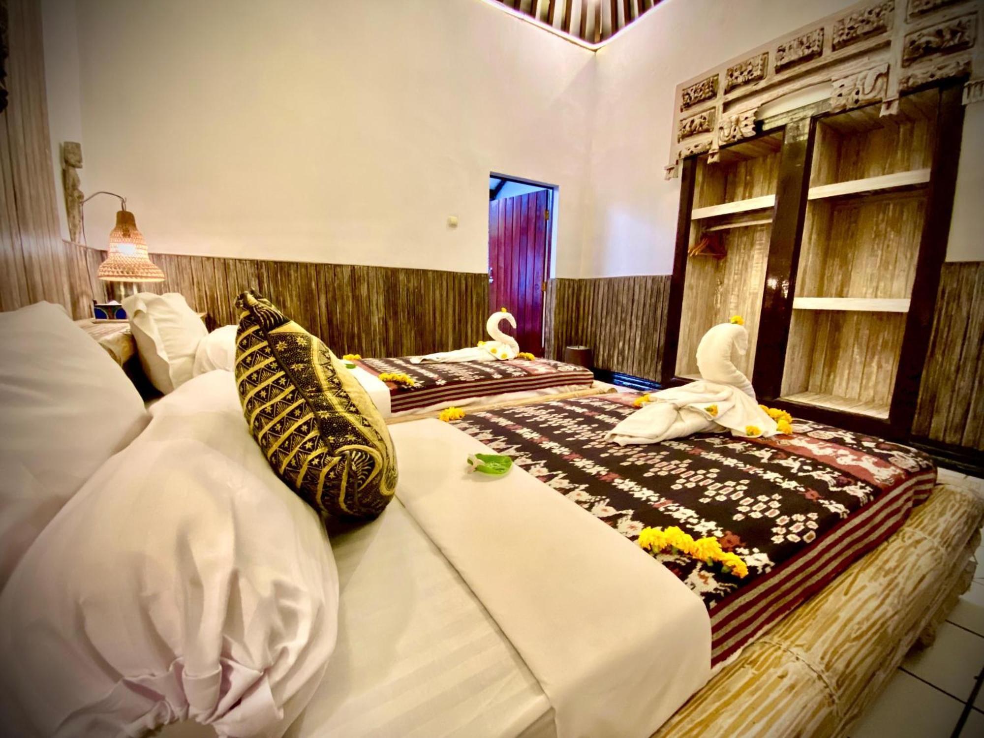 Lovina Binaria Museum Hotel מראה חיצוני תמונה