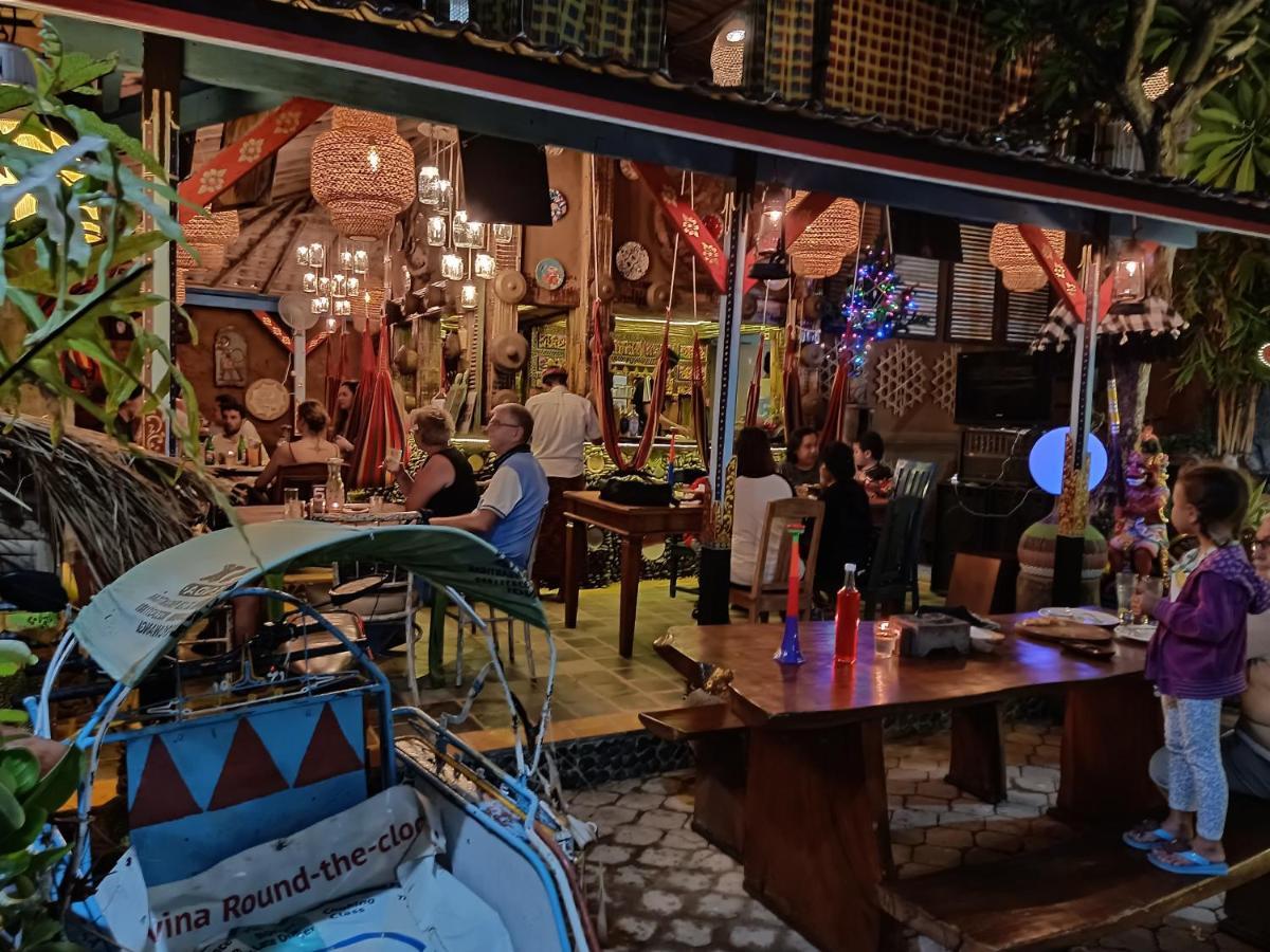Lovina Binaria Museum Hotel מראה חיצוני תמונה
