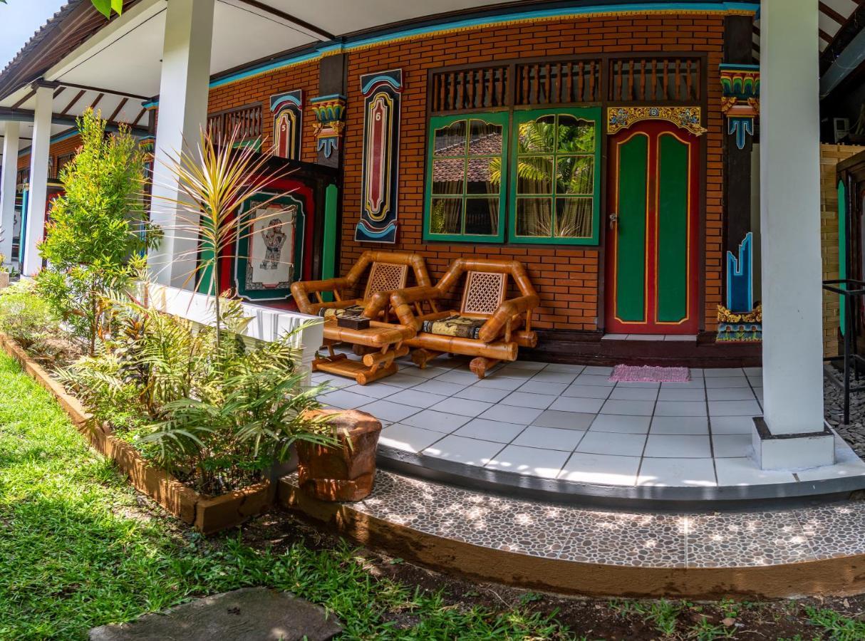 Lovina Binaria Museum Hotel מראה חיצוני תמונה