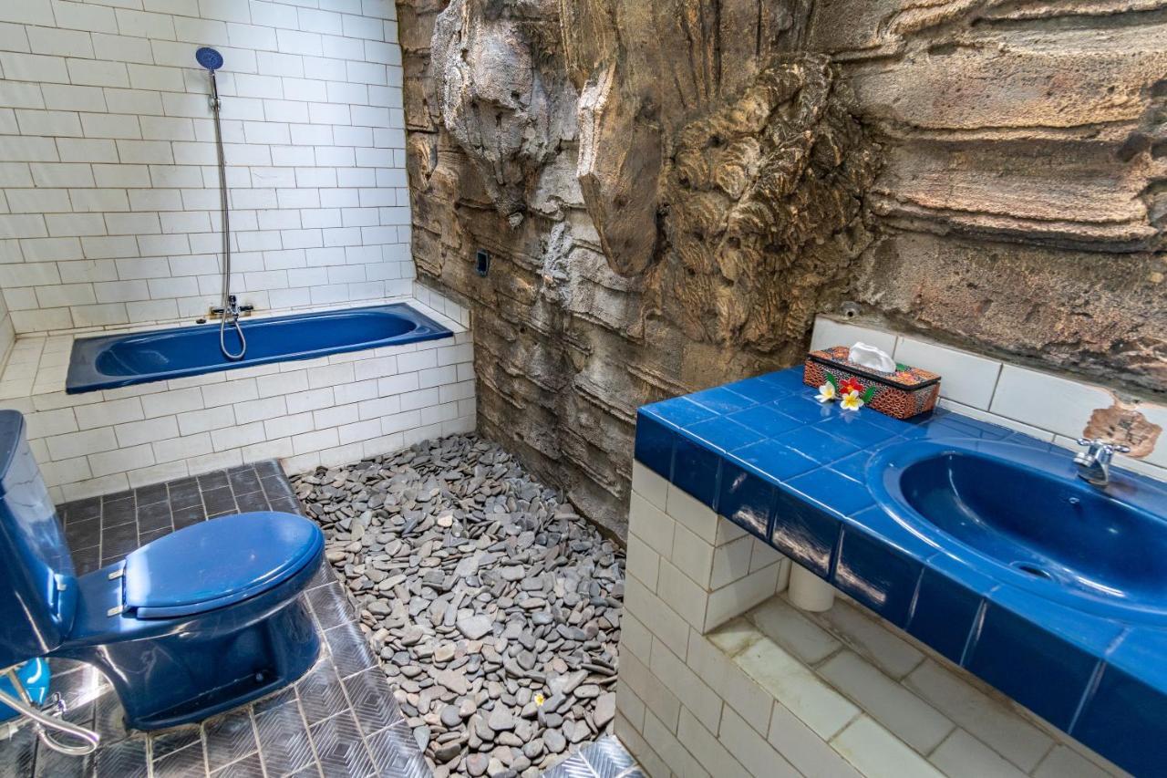 Lovina Binaria Museum Hotel מראה חיצוני תמונה